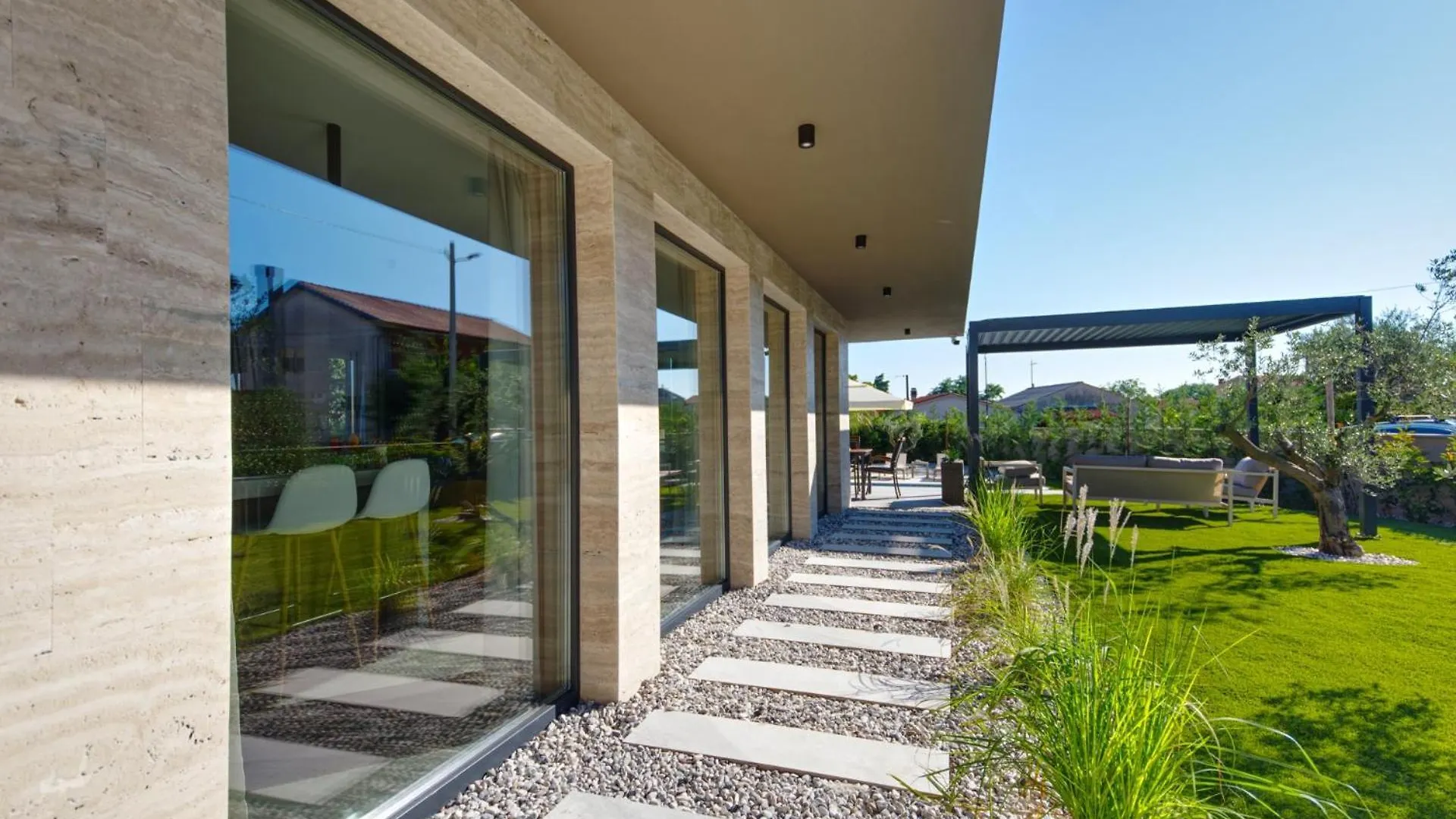 Villa Pieron&Bavigo With Pool, Jacuzzi And Sauna Marcana Croatia