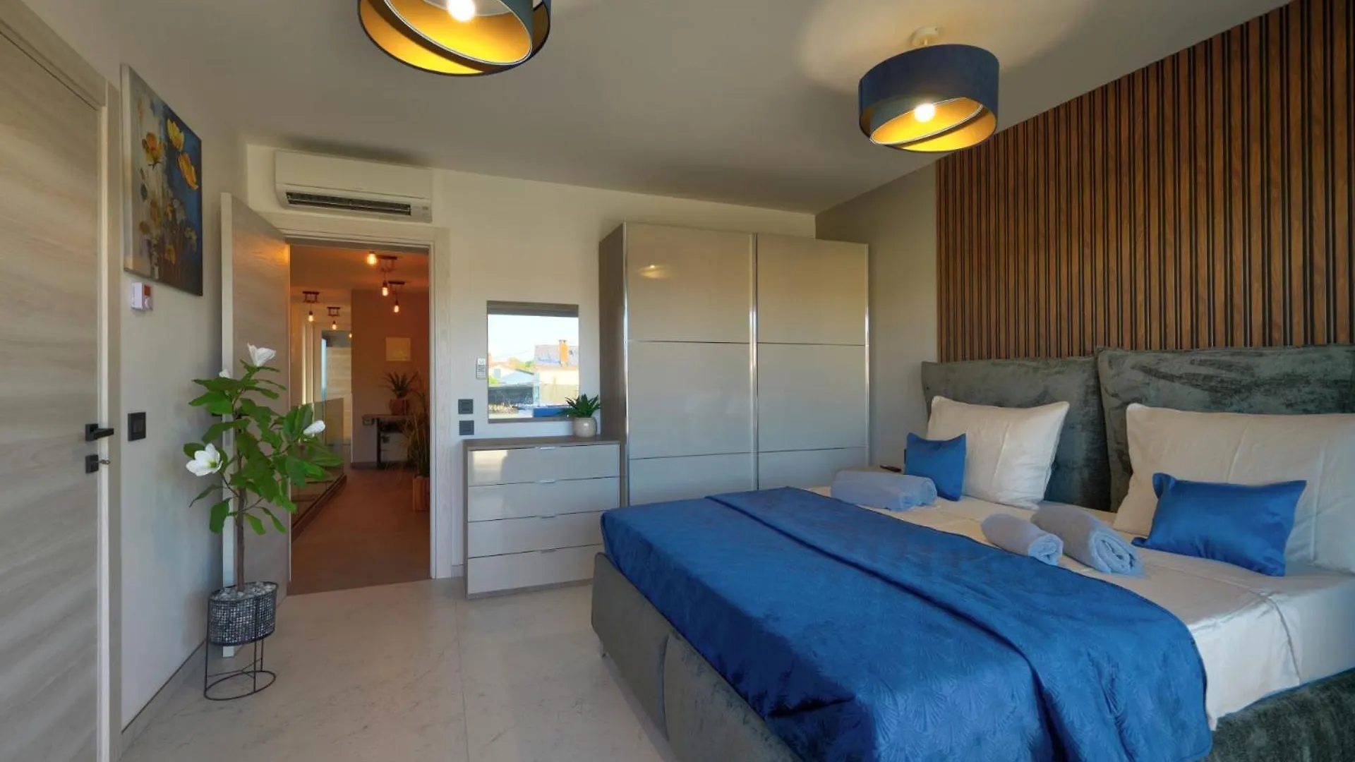Villa Pieron&Bavigo With Pool, Jacuzzi And Sauna Marcana
