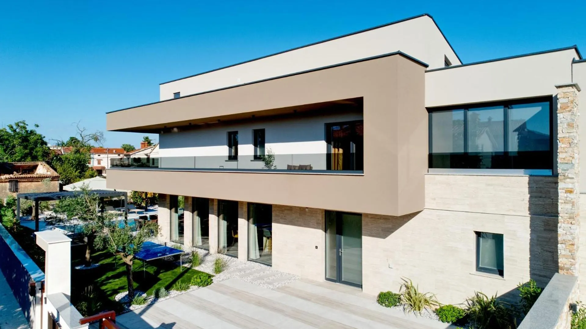 Villa Pieron&Bavigo With Pool, Jacuzzi And Sauna Marcana