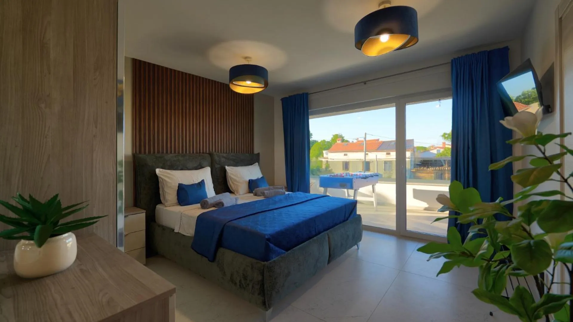 Villa Pieron&Bavigo With Pool, Jacuzzi And Sauna Marčana